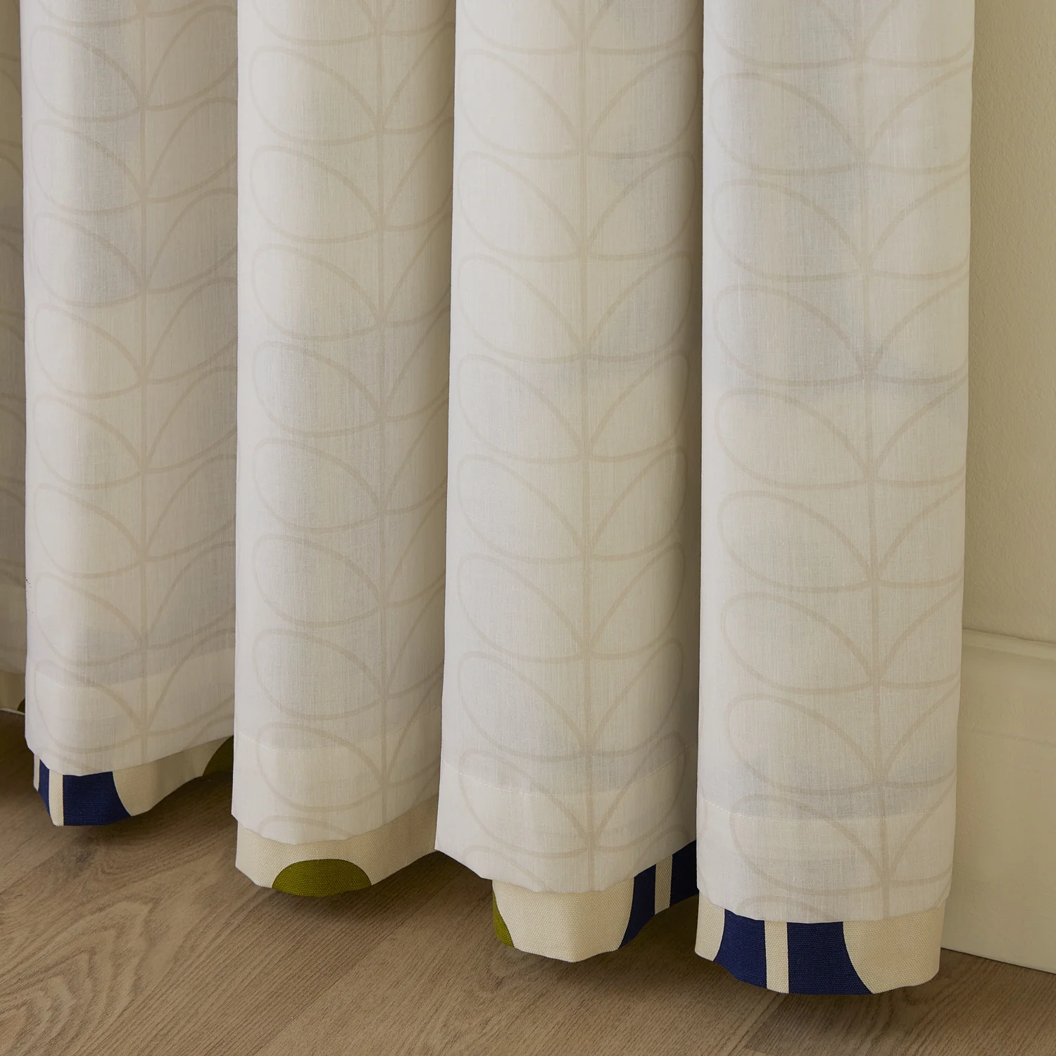 Abacus Flower Lined Eyelet Curtains - Navy - Image 2
