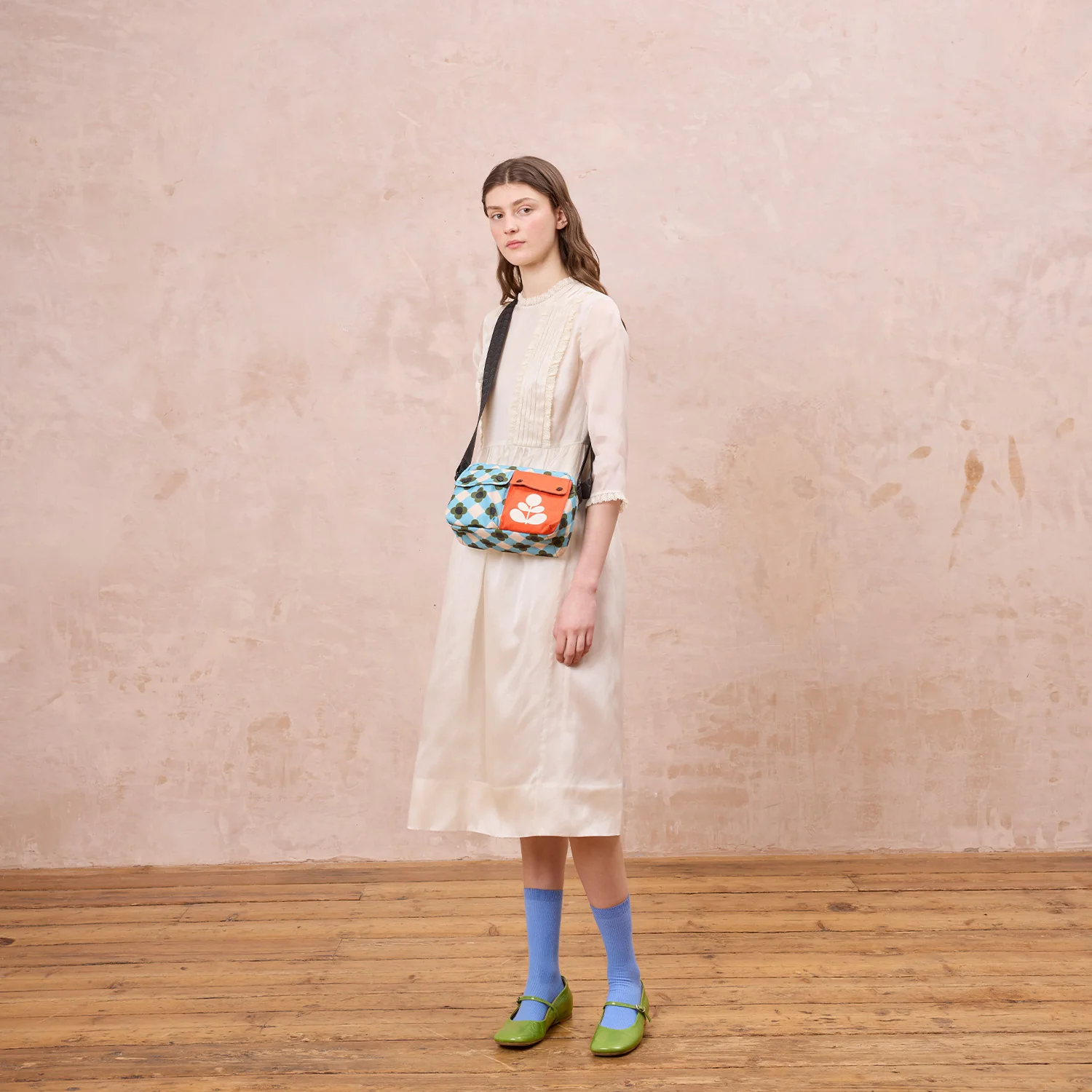 Angle Camera Bag - Flower Check Ziggurat - Image 5