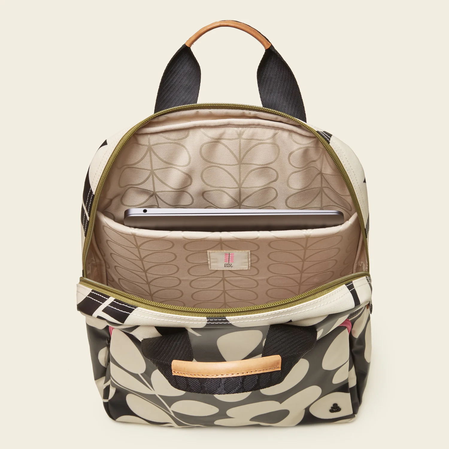 Lotta Backpack - Giant Stem Sprig - Image 5