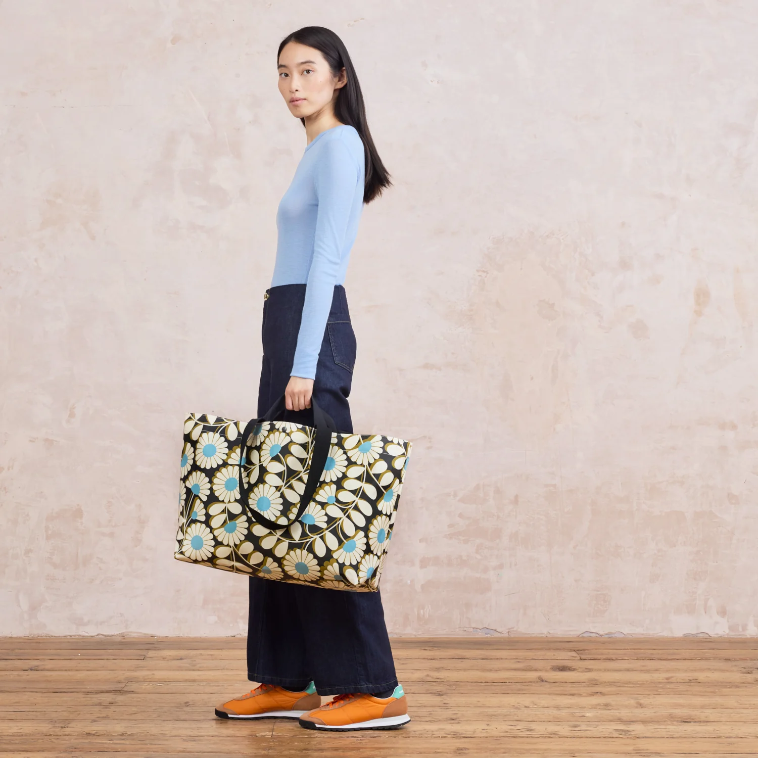 Roll Out Large Tote - Stripe Flower Spot Calypso - Image 6