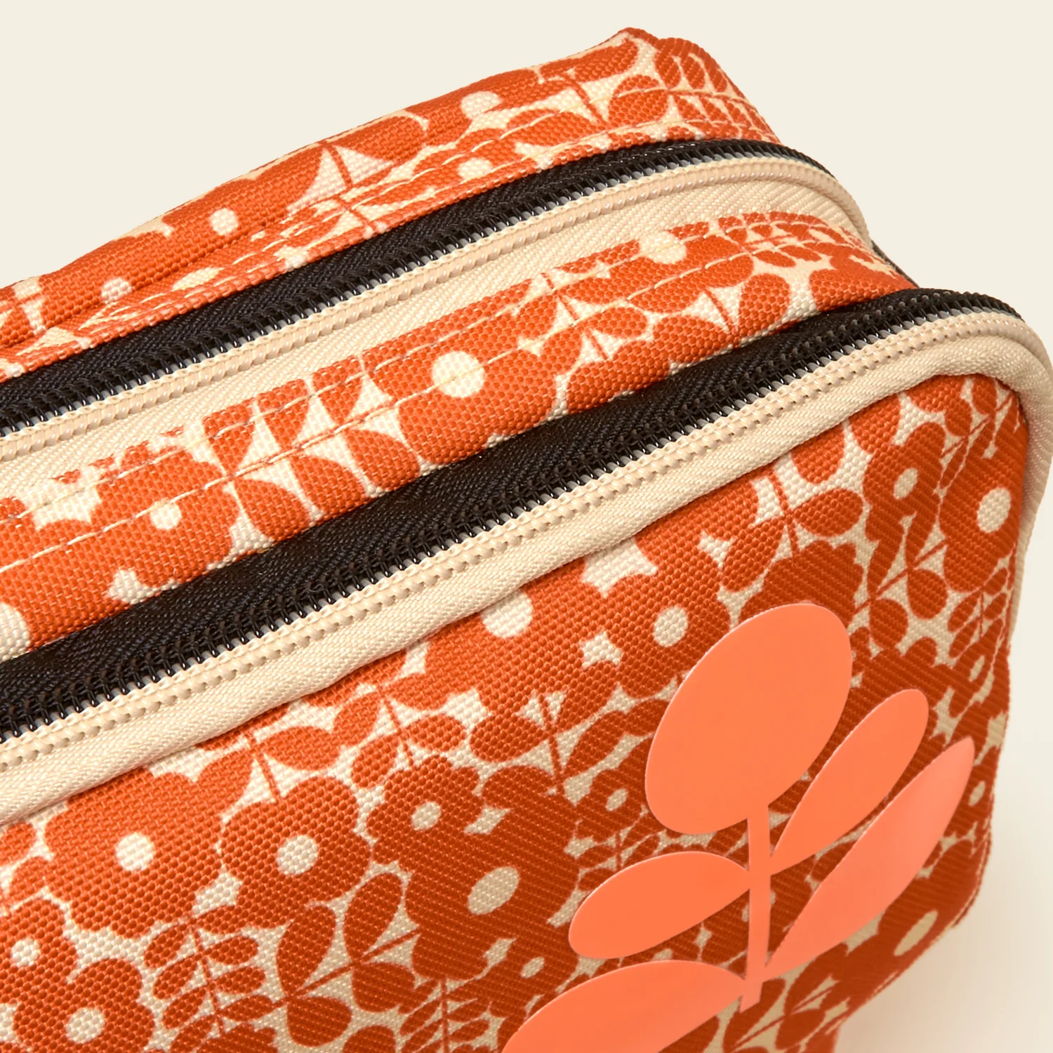 Segment Satchel - Criss Cross Stem Tomato - Image 5