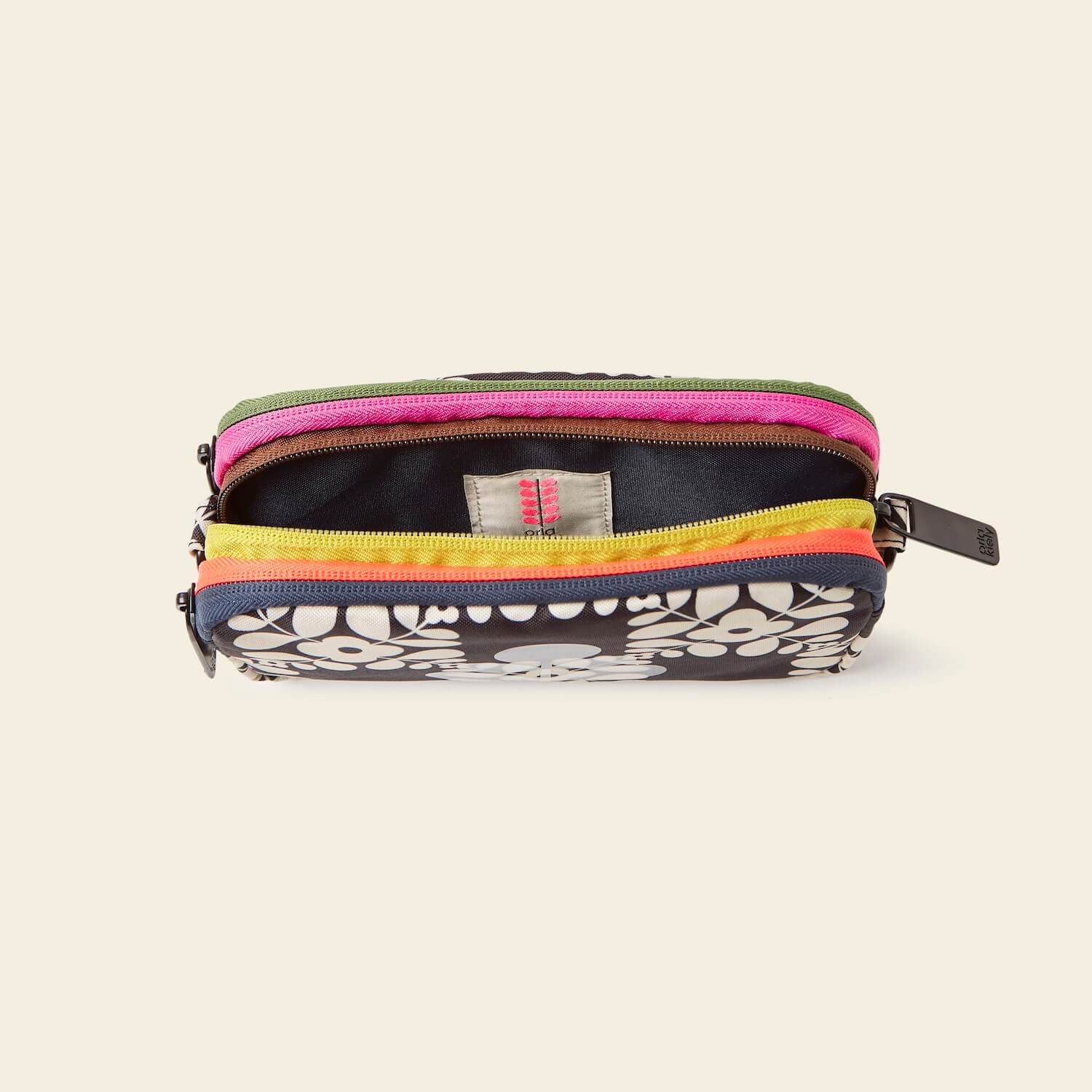 Tripod Crossbody - Lattice Flower Tile Onyx - Image 5